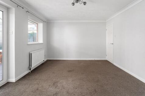 Hawks Road, Hailsham photo 3