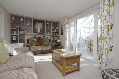 Yarrow Close,ANDOVER TOWN photo 4