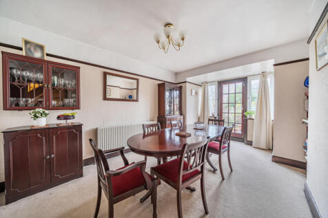 1388441-13-693c3c...