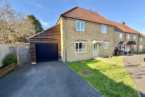 Yeovil, BA21 - property photo