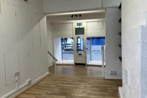 Retail Property (high street) to rent Image 3