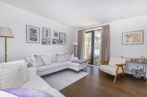 Helena Close London SW19 photo 5