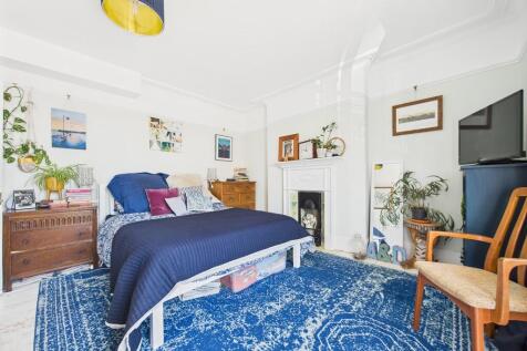 CAM01085G0-PR0597...