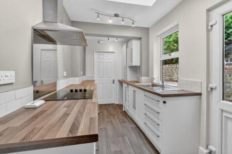 York, YO24 - property photo