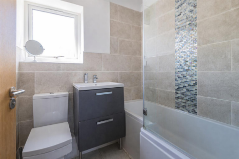 mountain Road bathroom.png