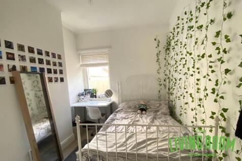 Tewkesbury Street, Cathays, Cardiff photo 5