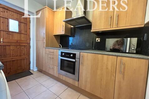 Kitchen (2)