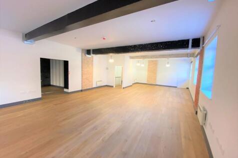 10 Market Place  Brentford 2.JPG