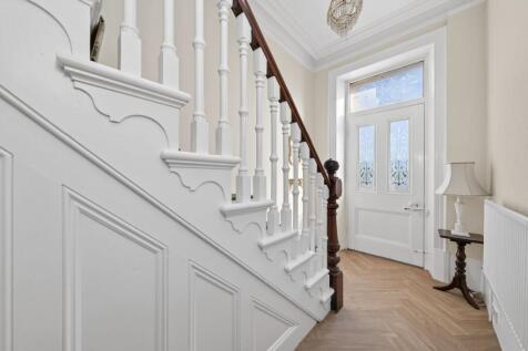 INNER HALLWAY