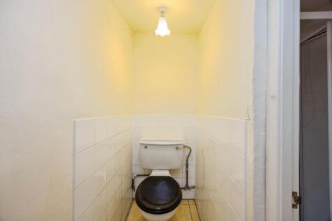 Utility Room/Wc