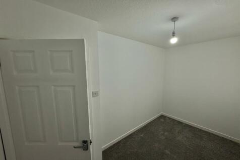 Elmsleigh Gardens, Southampton, SO16 photo 5