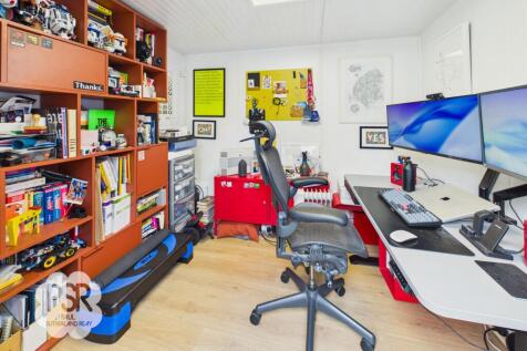 Garden Room / Office
