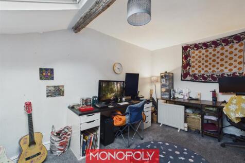 31B Bedroom 2