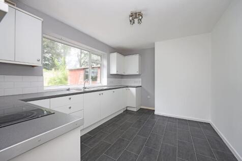 Stafford Crescent, Clayton, Newcastle, Staffordshire, ST5 3BZ photo 4