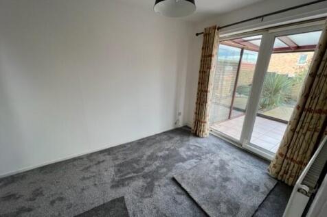 Kestrel Avenue, Woodville photo 4