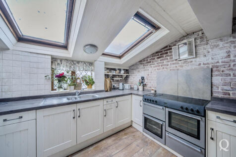 071556b4-e854-445...