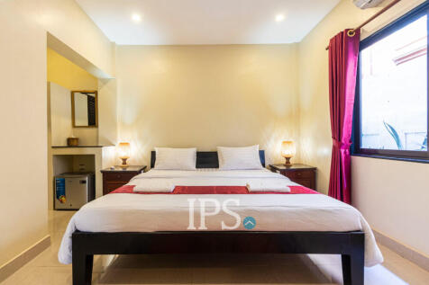 6 Unit Apartment Building For Sale - Svay Dangkum, Siem Reap