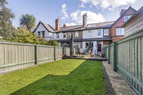 REAR SHOT AND GARDEN