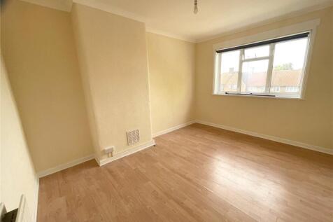 Downham Way, Bromley, BR1 photo 3