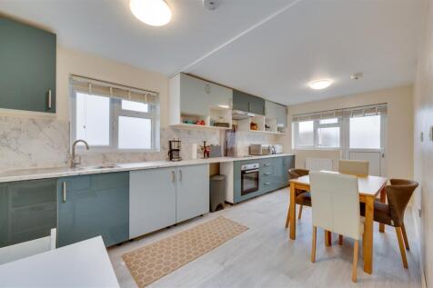 Daniels_397 North Circular Road_007.jpg