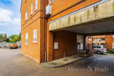 Property Image 8