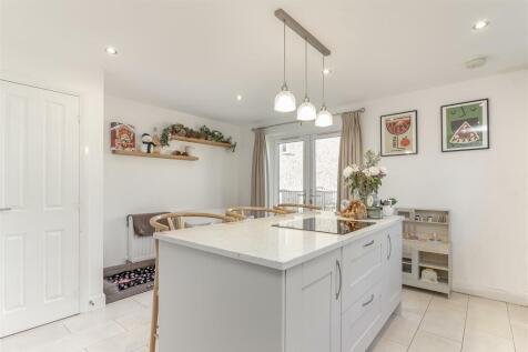 Dining Kitchen - C.jpg