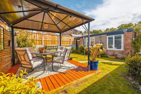 4 Bushell Close-15.jpg