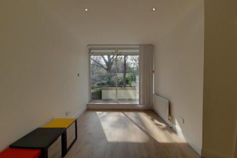 Pentonville Road, London, N1 photo 4