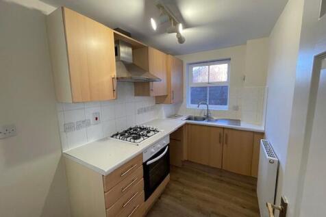 Abrahams Close, MK40 photo 2