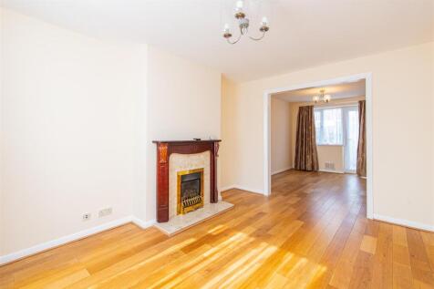 St. Johns Road, Kettering photo 2