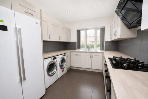 Harborne Lane, Birmingham, B29 photo 4