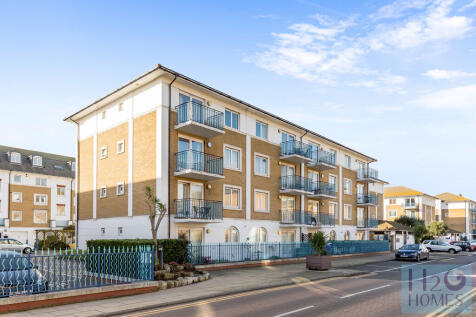 Merton Court, 70-...