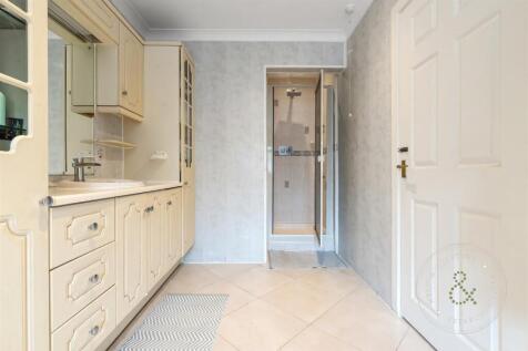 Catherine Drive, Hern Crabtree (6).jpeg