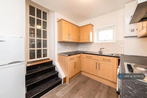 St Albans Road, Watford, WD24 photo 3