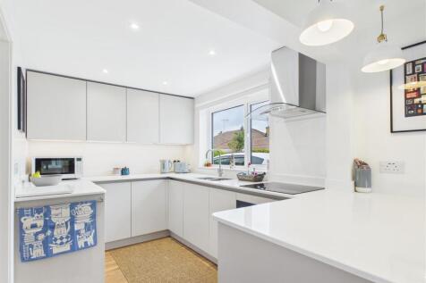 Kitchen.jpg