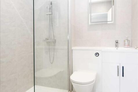 En Suite Shower Room