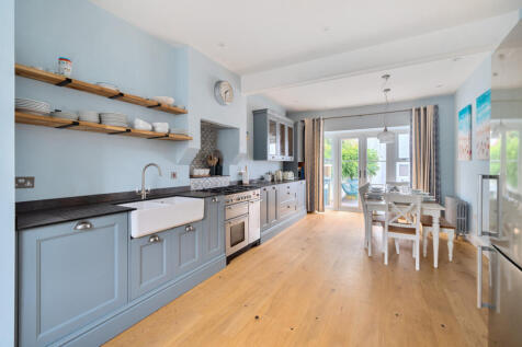 1298997-16-684862...