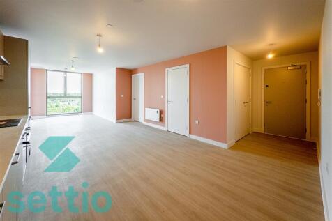 Trafford Gardens, M16 photo 4