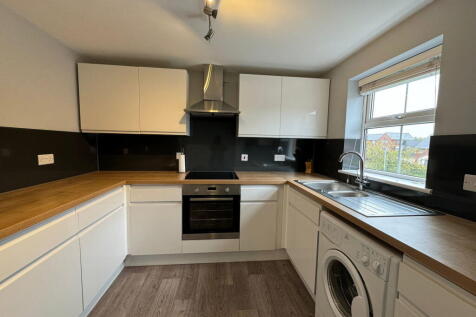 Nightwood Copse, Peatmoor, Swindon, SN5 5DD photo 3