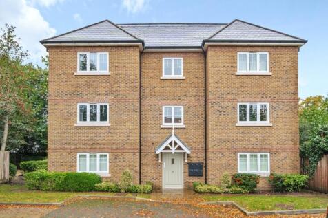 Weybridge, KT13 - property photo