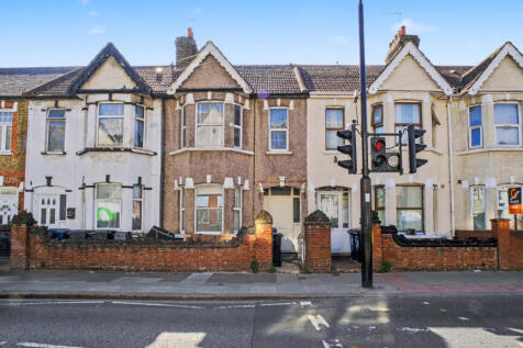 71 Beaconsfield Road, Southall, UB1 1BU
