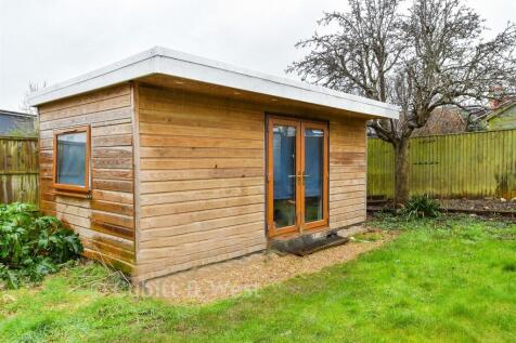 Workshop/Outbuildings