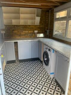 Utility Room.1.jpg