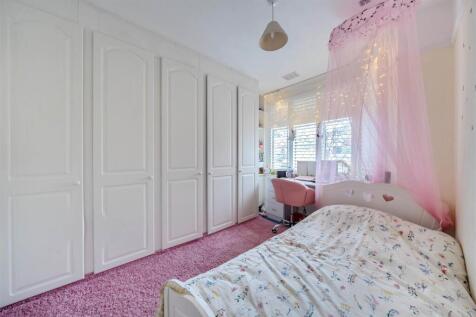 Links Way - Bed 2.jpg