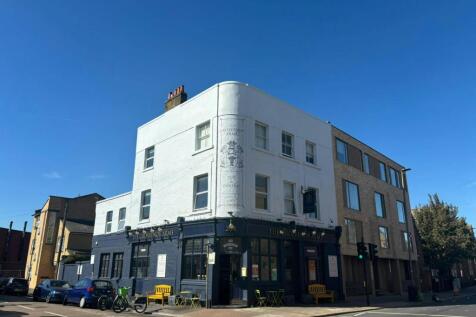 WhatsApp Image 20250925 at 24727 PM.jpeg