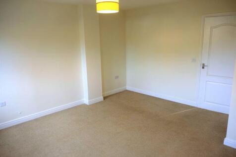 Searle Walk, Woodston, PETERBOROUGH, PE2 photo 4