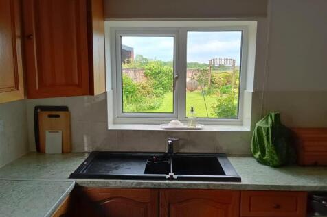 kitchen view.jpg