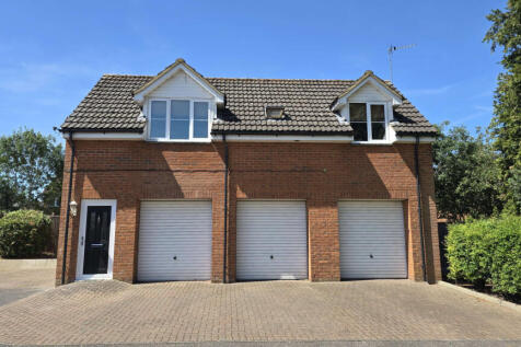 Beautiful Modern &amp; Bright One Bed - Located In Ex