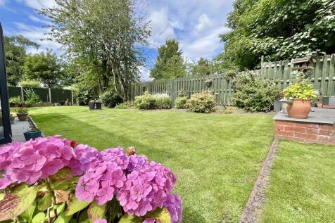 Enclosed Rear Garden