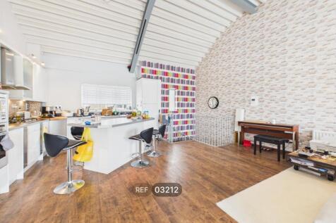 Kitchen / Living area